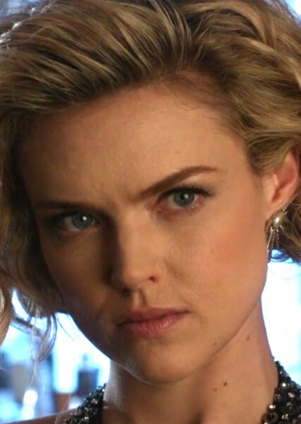 Erin Richards photo