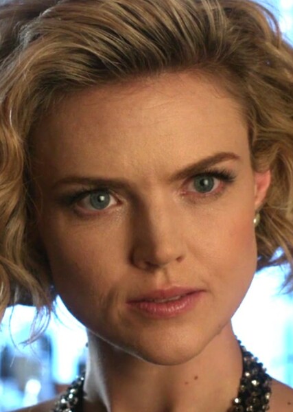 Erin Richards photo