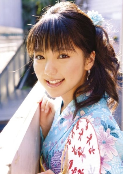 Erina Mano photo