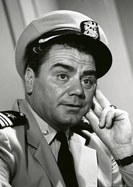 Ernest Borgnine photo