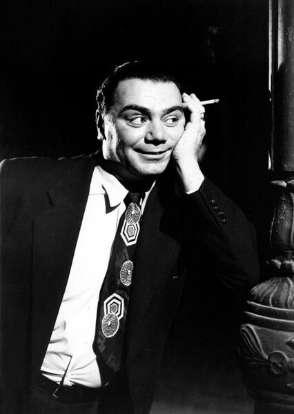 Ernest Borgnine photo