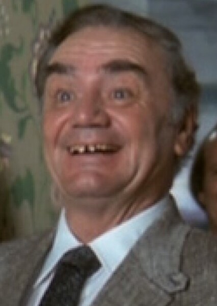 Ernest Borgnine photo