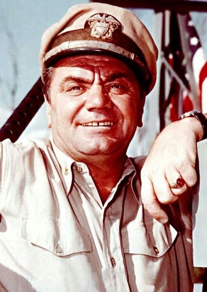 Ernest Borgnine photo