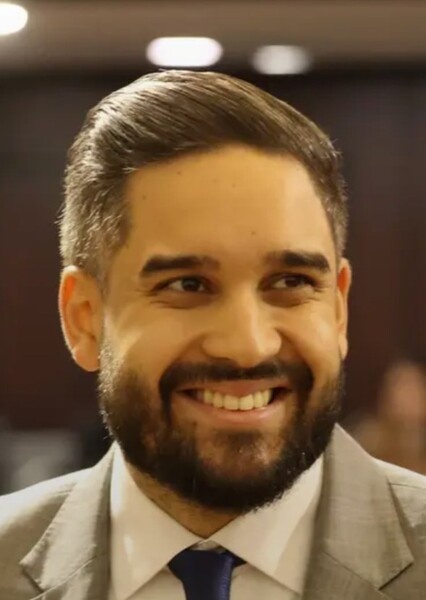 Ernesto Maduro