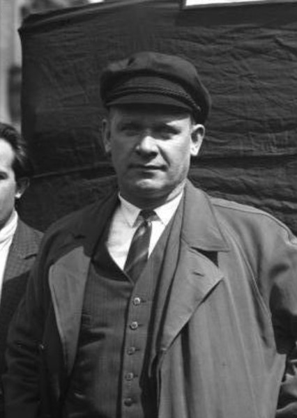 Ernst Thälmann photo
