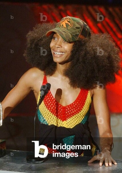 Erykah Badu photo