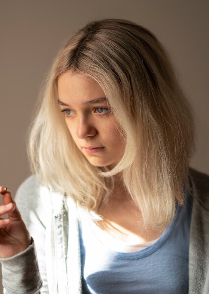 Esmé Creed-Miles photo