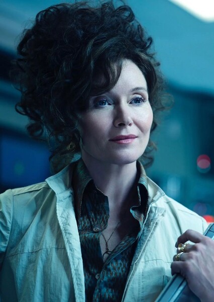 Essie Davis photo