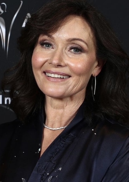Essie Davis