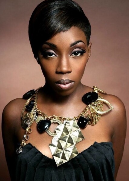 Estelle photo