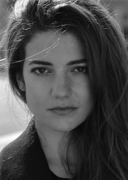 Esther Garrel photo