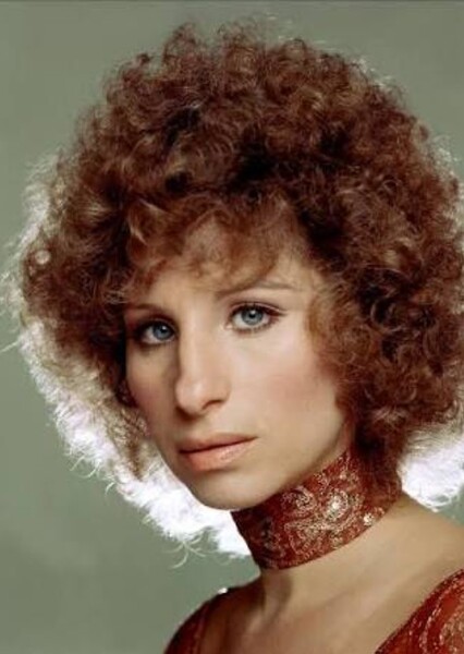 Esther Howard photo