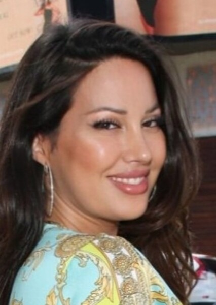 Estrella Nouri photo