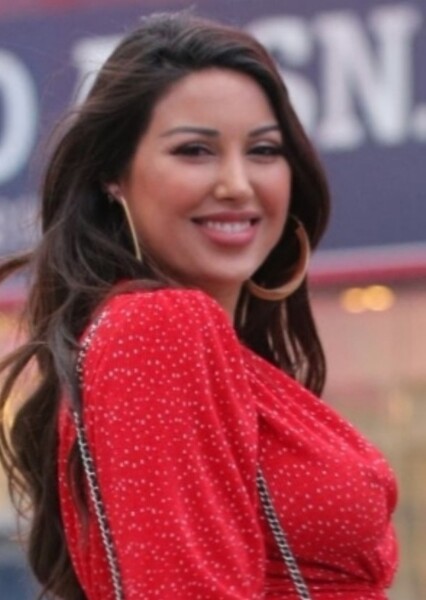 Estrella Nouri photo