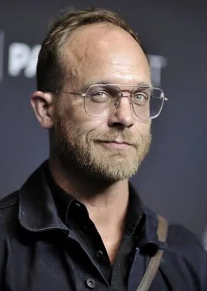 Ethan Embry photo