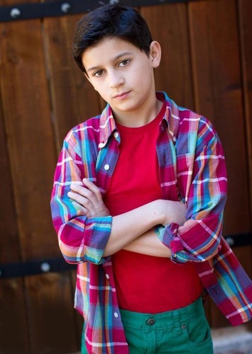 Ethan Estrada photo