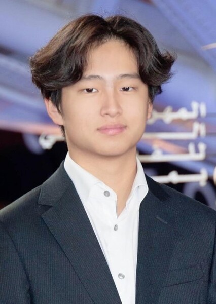 Ethan Hwang photo