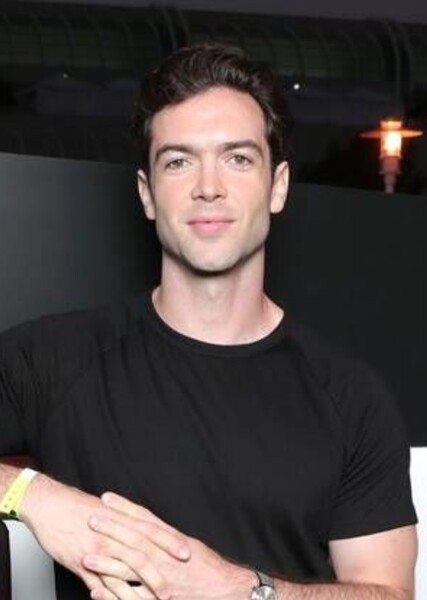 Ethan Peck photo