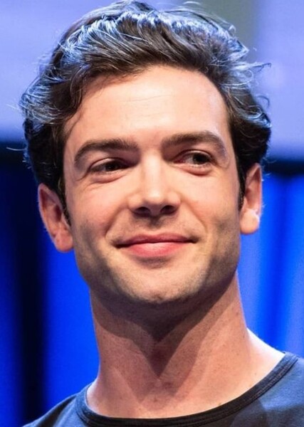 Ethan Peck photo