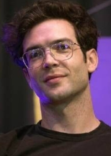 Ethan Peck photo