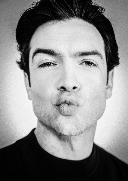 Ethan Peck photo