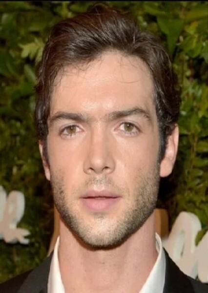 Ethan Peck photo