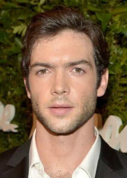 Ethan Peck photo