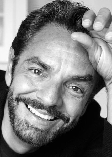 Eugenio Derbez photo