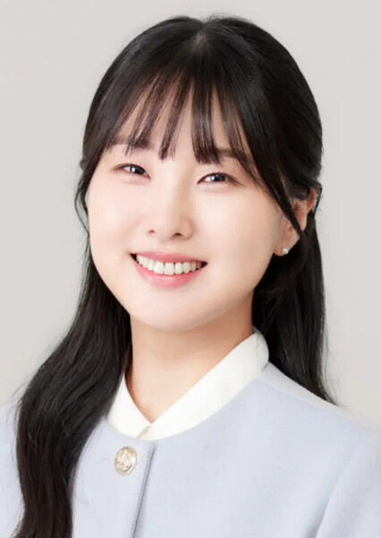 Eun-Han Yang