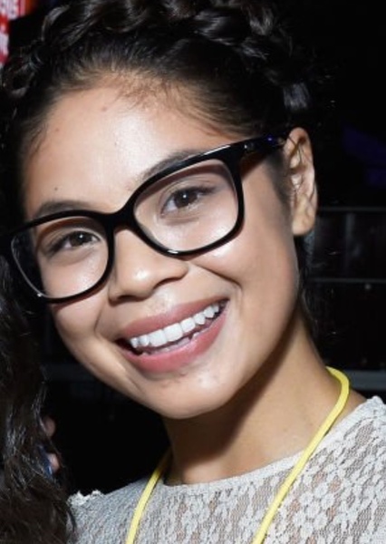 Eva Noblezada photo