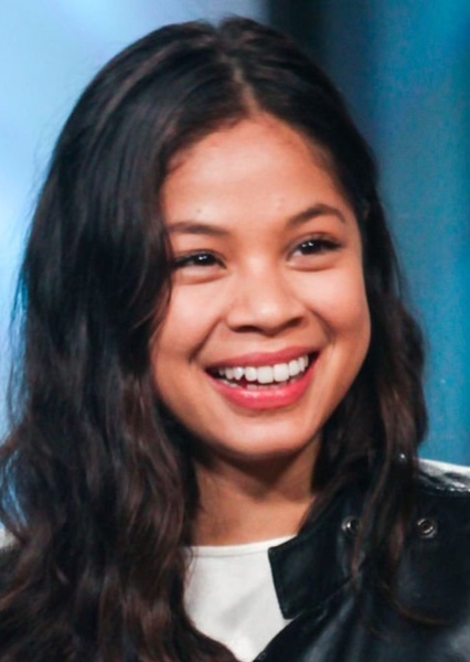 Eva Noblezada photo