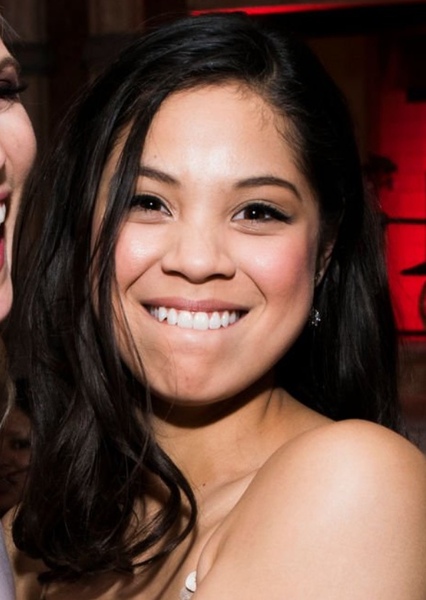 Eva Noblezada photo