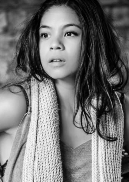 Eva Noblezada photo