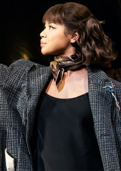 Eva Noblezada