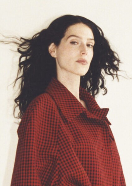 Eva Victor photo