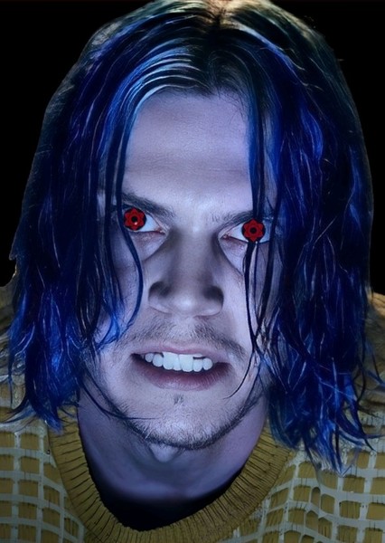 Evan Peters