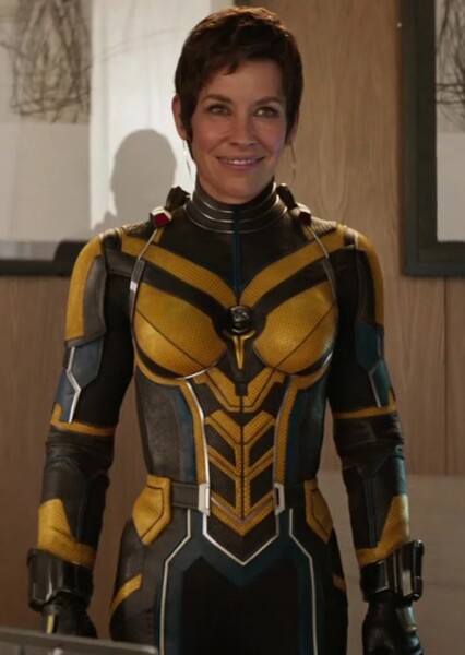 Evangeline Lilly photo