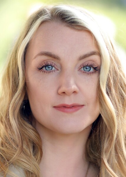 Evanna Lynch photo