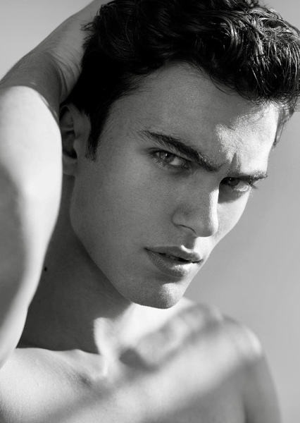 Evans Nikopoulos photo