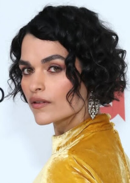 Eve Harlow
