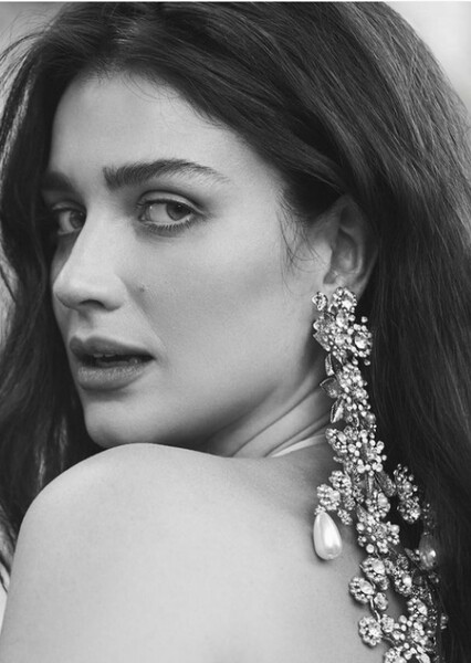 Eve Hewson photo