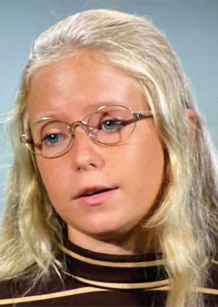 Eve Plumb photo