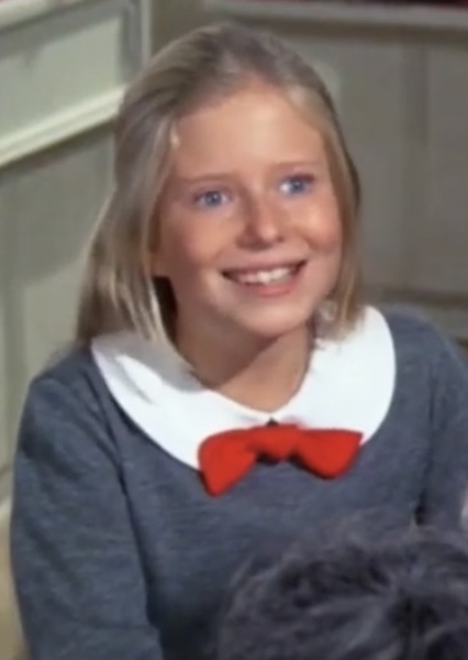 Eve Plumb photo