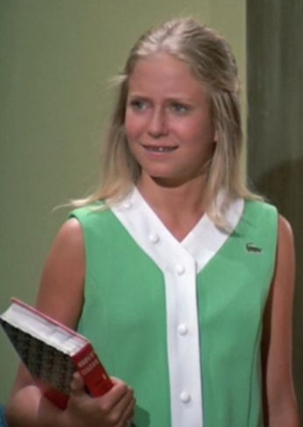 Eve Plumb photo