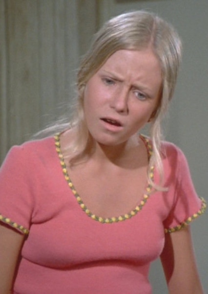 Eve Plumb photo