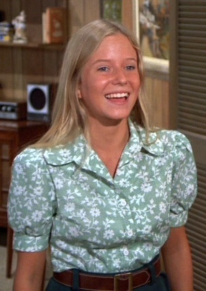 Eve Plumb photo