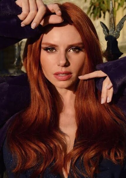 Evelyn Kazantzoglou