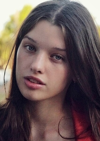 Ever Anderson photo
