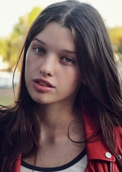 Ever Anderson photo