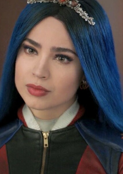 Evie (Descendants) photo